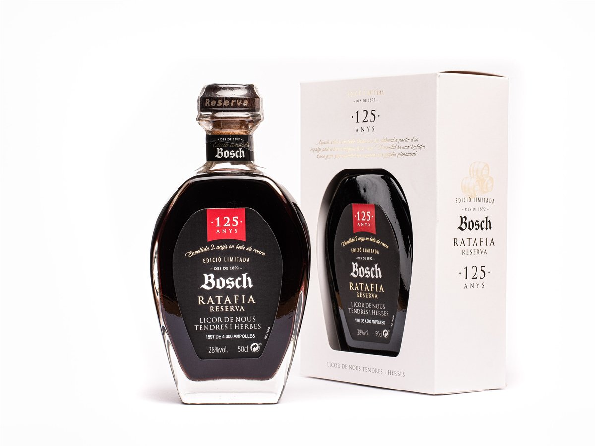 Ratafia Bosch Reserva 125 anys,elaborada en Sant Quirze de Besora Osona